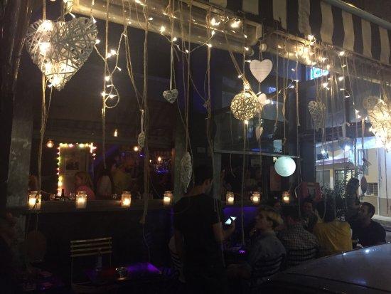 Ela Na Sou Po Cafe Bar