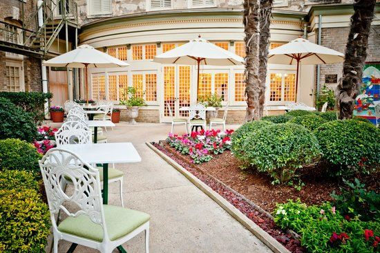 Colonial Room Restaurant