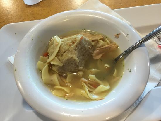 Noshville Delicatessen