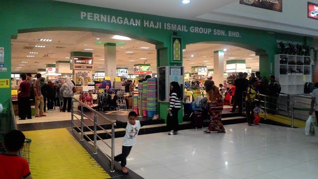 HiG Duty Free Complex