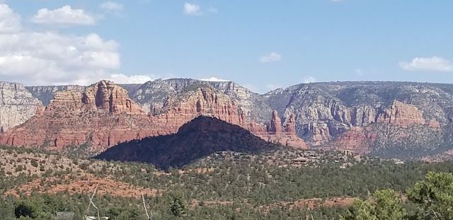 Pyramid Mtn Trailhead