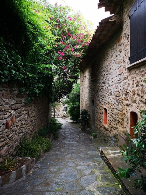 Musee d'Art et d'Histoire