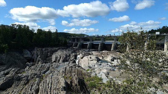 Grand Falls Waterfall
