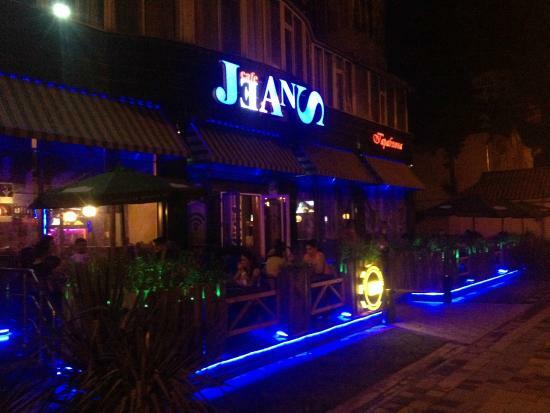 Jeans Cafe